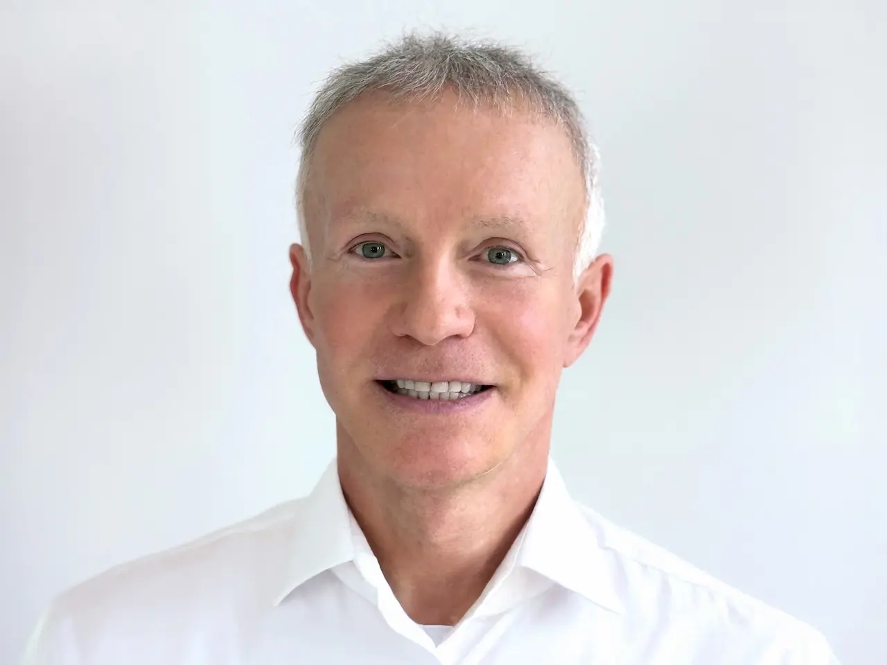 Portrait of Dr Ronald Bucher